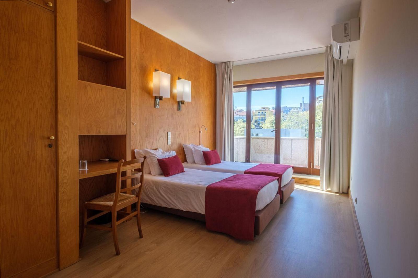 Vilar Oporto Hotel Exterior photo